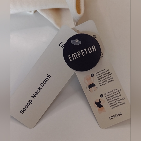 Empetua Scoop Neck Cami NWT - Picture 3 of 8